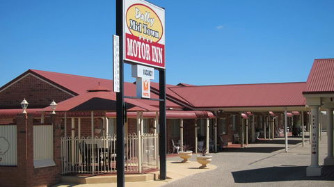 Dalby Mid Town Motor Inn - NT Tourism 0