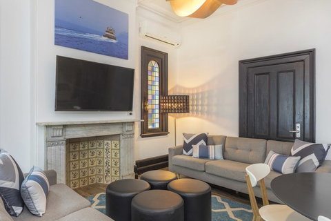 Dalziel Lodge - Accommodation NT 1