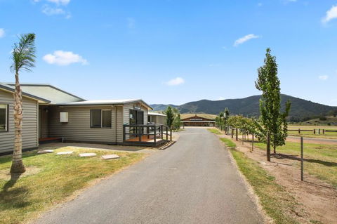 Dargo River Inn - NT Tourism 1