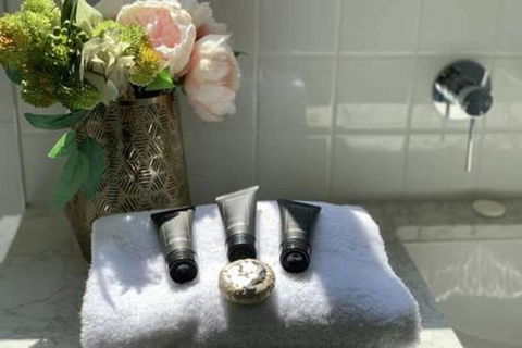 Delicate And Peaceful Bundoora Townhouse 7 - Accommodation NT 2