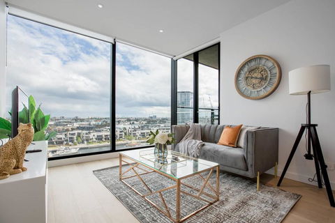 Delightful 2BR Riverview@Docklands - Accommodation NT 0
