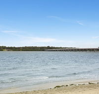 Delightful Duplex on Rose Ct Bongaree - Accommodation NT