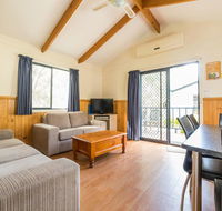 Deniliquin Riverside Caravan Park - NT Tourism