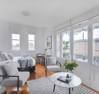Designer styled studio in the heart of trendy Glebe - Accommodation NT