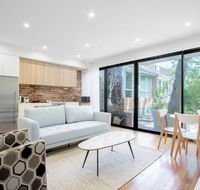 Designer Taste 2BR TownhouseHawthorn - Accommodation NT