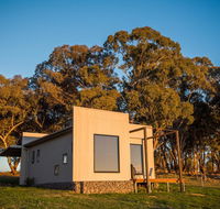 Dragonfly Cottages - NT Tourism
