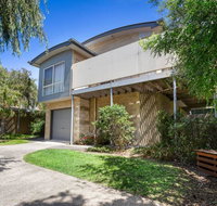 DRIFTWOOD VILLA - free wifi walk to beach - Accommodation NT