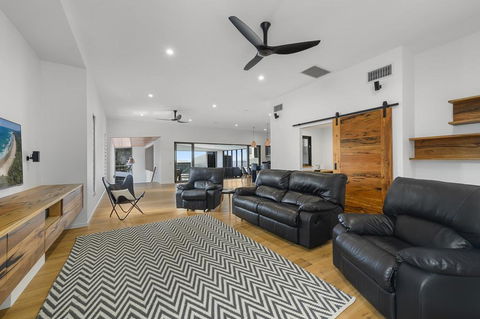 Due North Beach House - NT Tourism 2