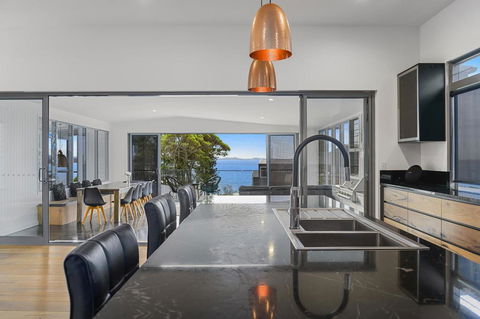 Due North Beach House - NT Tourism 0