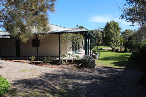 East Street Retreat - NT Tourism 0