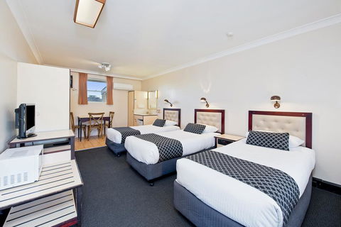 Econo Lodge Savannah Park Tamworth - NT Tourism 1