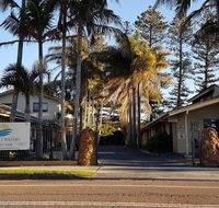 El Lago Tourist Park - Accommodation NT