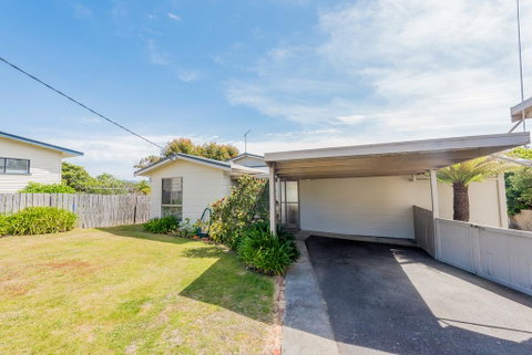 Elanora - Accommodation NT 1