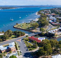 Elegant Waterfront Gem where the Ocean meets the Canal - Accommodation NT