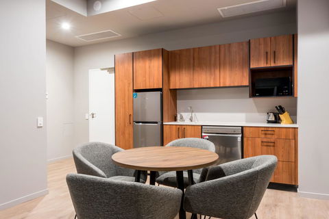 Elite Gold Coast - Accommodation NT 3