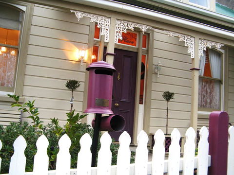 Ellie's Place On City Park - NT Tourism 1