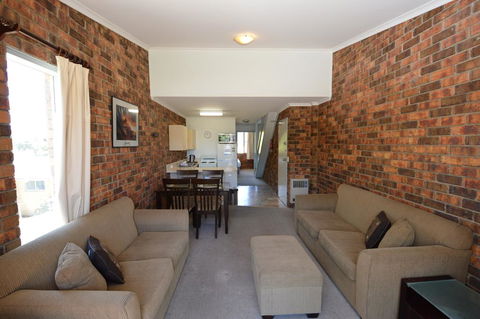 Ellswood 5 - NT Tourism 2
