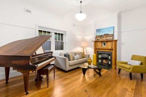 Elsternwick Paradise, Love Where You Live!!! - NT Tourism 3