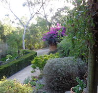 Eltham South Lodge - NT Tourism