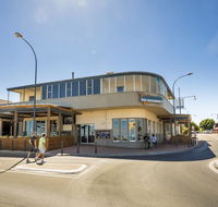 Esplanade Hotel Adelaide - NT Tourism