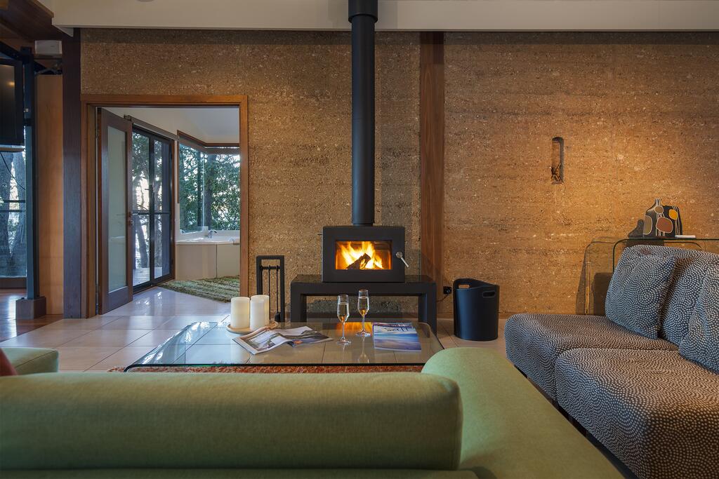 Weyba Downs QLD Accommodation NT