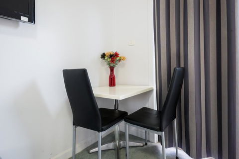Euroa Motor Inn - Accommodation NT 2