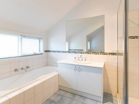 EVERGREEN BEACH HOUSE - Accommodation NT 2