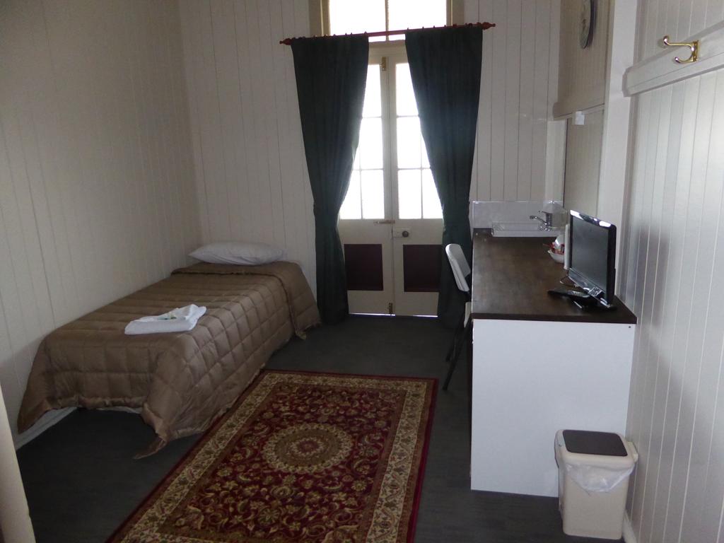  Accommodation NT