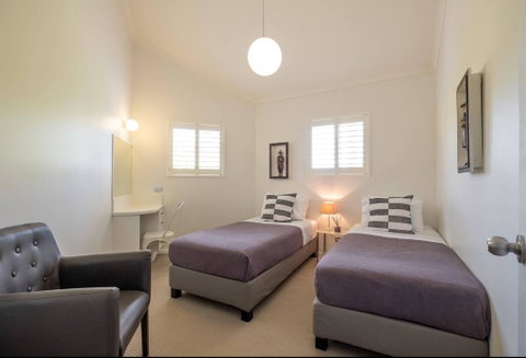 Fabulous Kangaroo Point 3 Bedroom Apartment - Accommodation NT 1