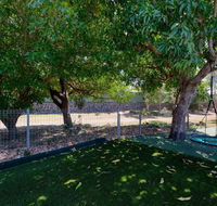 Fabulously Presented Family Retreat on Bribie Island - Accommodation NT