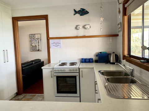 Fareview Beach House - Accommodation NT 2
