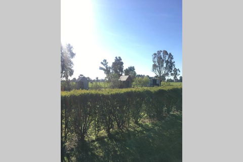 Farm House At The Gateway To The King Valley - Accommodation NT 0