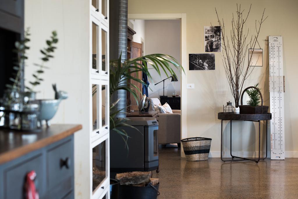Ingliston VIC Accommodation NT