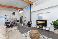 Book Illowa Accommodation Vacations Accommodation NT Accommodation NT