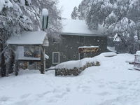 Feathertop Alpine Lodge