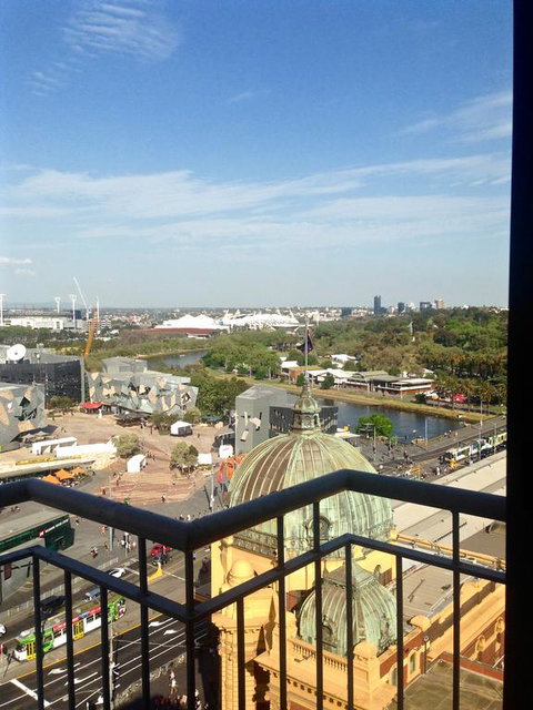 Federation Square Apartments - Breathtaking View - Accommodation NT 3