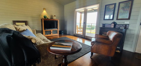 Fellcroft Farmstay - Accommodation NT 2