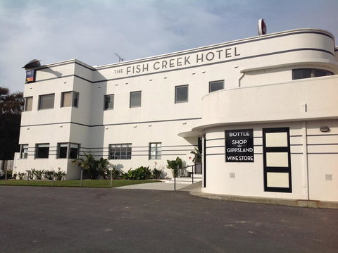 Fish Creek Hotel - Accommodation NT 1