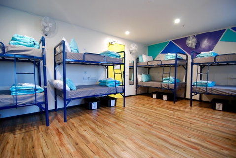 Flinders Backpackers - Accommodation NT 3