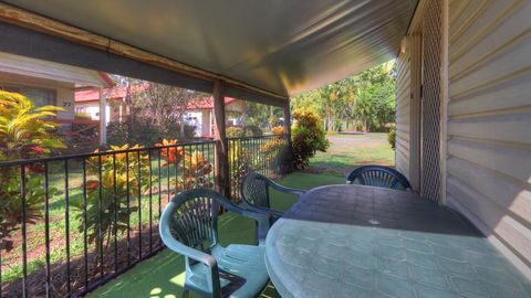 Flying Fish Point Tourist Park - Accommodation NT 2