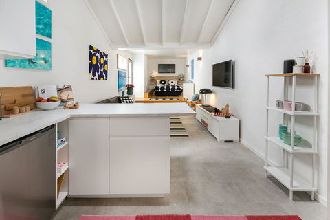 Fremantle Swan River Studio - NT Tourism 3
