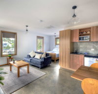 Freycinet Stone Studio 7 - Quartz - Accommodation NT