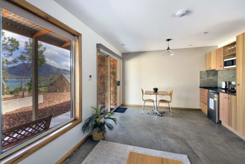 Freycinet Stone Studio 8 - Sandstone - Accommodation NT 0