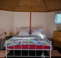 Funky Yurt on Acreage - NT Tourism