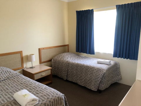 Gale Street Motel & Villas - NT Tourism 3
