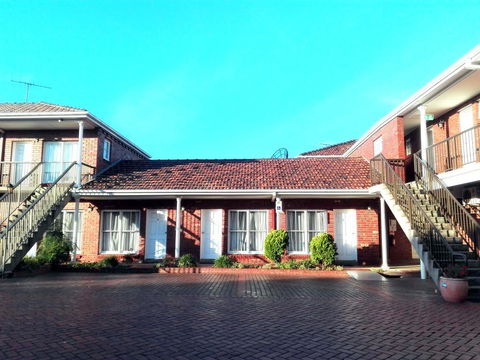 Glen Inn - Accommodation NT 0