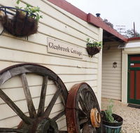 Glenbrook House  Cottage - NT Tourism