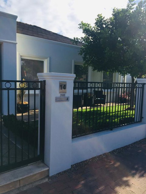 Glenelg Private Studio - Accommodation NT 3