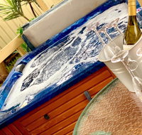 Glenway House Spa Oasis Rockingham - Accommodation NT