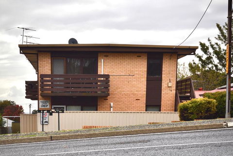 Gmall's Shared Motel - NT Tourism 0